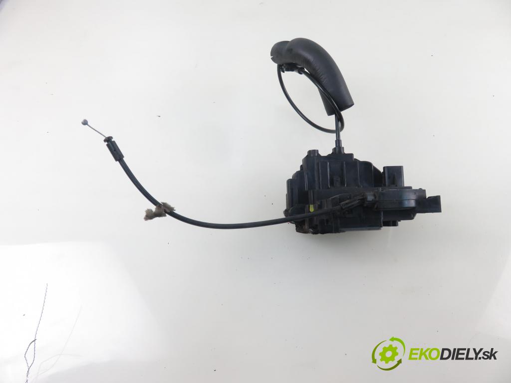 RENAULT SCENIC III (JZ0/1_) MINIVAN 2010 103,00 2.0 16V (JZ0G, JZ0P, JZ1E, JZ1P) - M4R 713 1997,00 zámok
