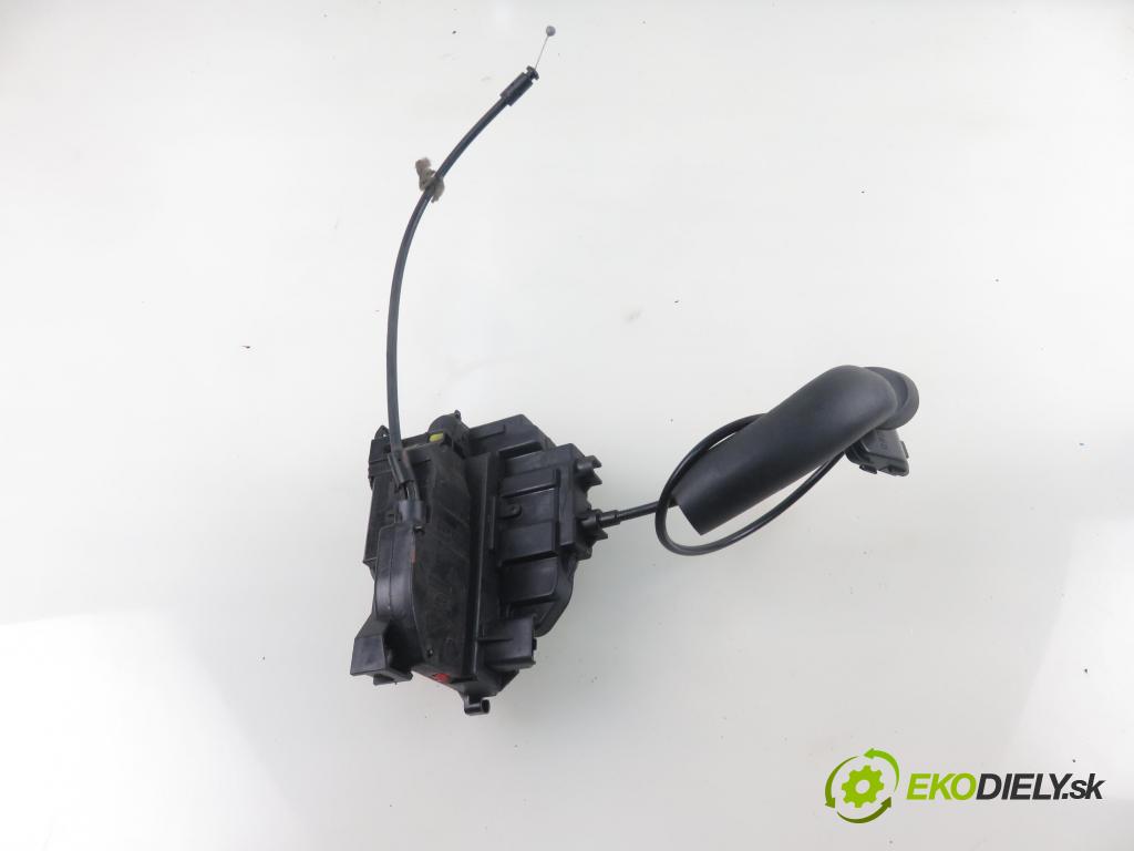 RENAULT SCENIC III (JZ0/1_) MINIVAN 2010 103,00 2.0 16V (JZ0G, JZ0P, JZ1E, JZ1P) - M4R 713 1997,00 zámok