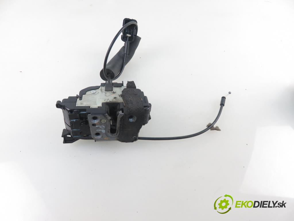 RENAULT SCENIC III (JZ0/1_) MINIVAN 2010 103,00 2.0 16V (JZ0G, JZ0P, JZ1E, JZ1P) - M4R 713 1997,00 zámok