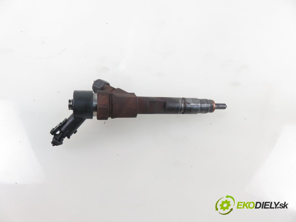 NISSAN PRIMERA (P12) LIFTBACK 2005 85,00 1.9 dCi - F9Q 1870,00 vstrekovač 8200100272 ; 0445110110B (Vstrekovače)