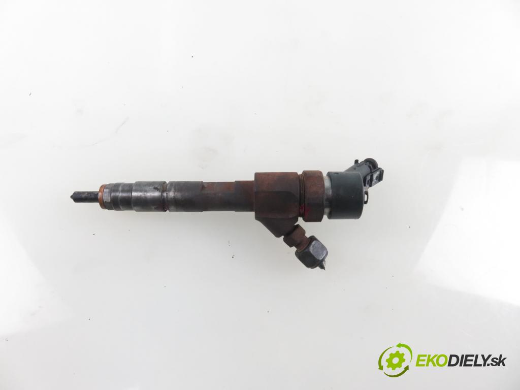 NISSAN PRIMERA (P12) LIFTBACK 2005 85,00 1.9 dCi - F9Q 1870,00 vstrekovač 8200100272 ; 0445110110B (Vstrekovače)