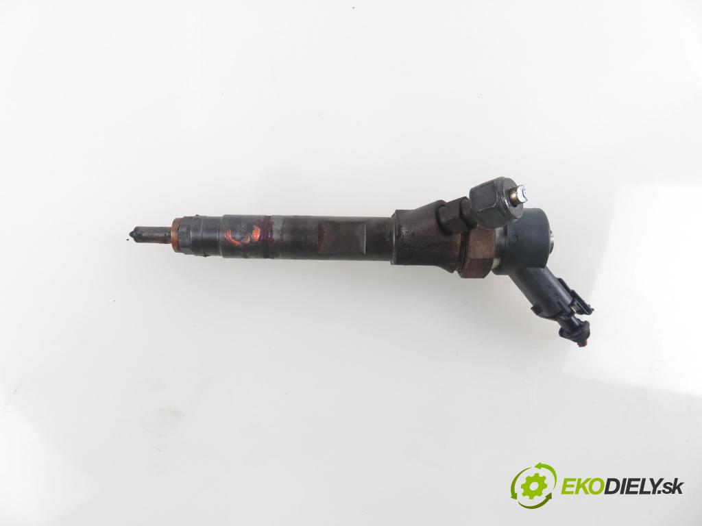 NISSAN PRIMERA (P12) LIFTBACK 2005 85,00 1.9 dCi - F9Q 1870,00 vstřikovač 8200100272 ; 0445110110B (Vstřikovače)
