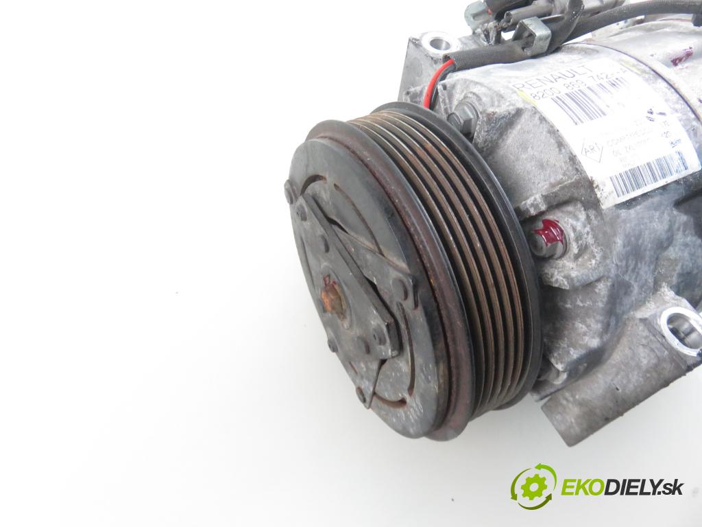 RENAULT SCENIC III (JZ0/1_) MINIVAN 2010 103,00 2.0 16V (JZ0G, JZ0P, JZ1E, JZ1P) - M4R 713 1997,00 KOMPRESOR: klimatizácie 8200869742A (Kompresory klimatizácie)