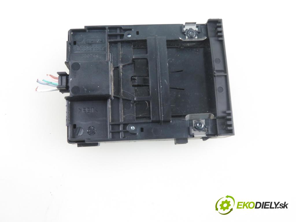 RENAULT SCENIC III (JZ0/1_) MINIVAN 2010 103,00 2.0 16V (JZ0G, JZ0P, JZ1E, JZ1P) - M4R 713 1997,00 CZYTNIK KARTY: A2C53185186