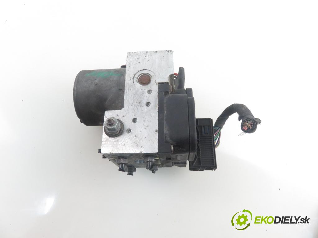 VW PASSAT B5 Variant (3B5) KOMBI 2001 85,00 1.9 TDI - AJM 1896,00 pumpa ABS 8E0614111T ; 0265202401 (Pumpy brzdové)