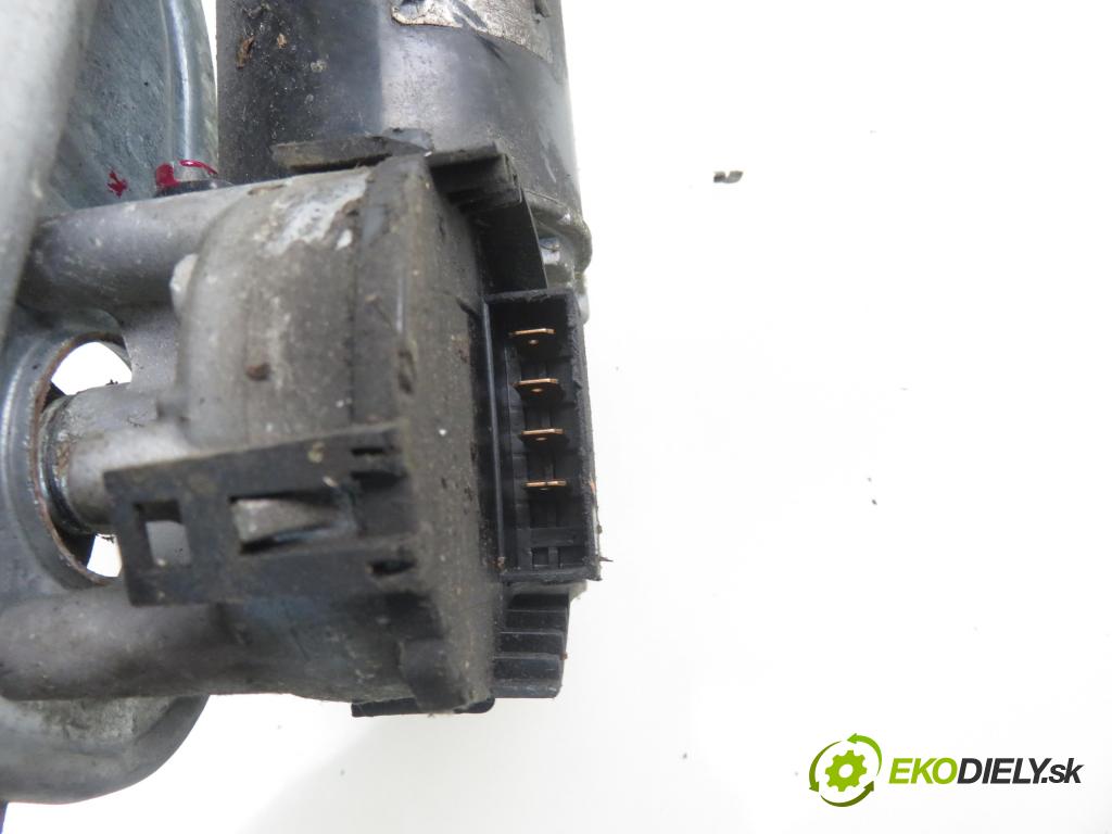 VW PASSAT B5 Variant (3B5) KOMBI 2001 85,00 1.9 TDI - AJM 1896,00 Motorček stieračov 8D1955603A ; 3397033146