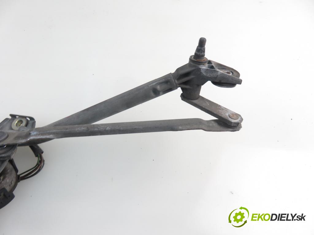 VW PASSAT B5 Variant (3B5) KOMBI 2001 85,00 1.9 TDI - AJM 1896,00 Motorček stieračov 8D1955603A ; 3397033146