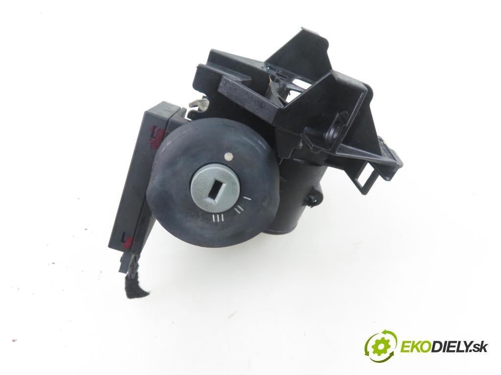 OPEL CORSA C (X01) HB 2005 51,00 1.3 CDTI - Z 13 DT 1248,00 spinačka 24413106 ; 13144390 ; 5WK47631 (Spínacie skrinky a kľúče)