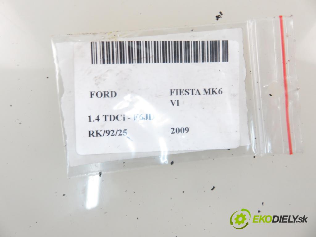 FORD FIESTA VI (CB1,CCN) HB 2009 50,00 1.4 TDCi 68 8V - F6JD 1399,00 palubná doska 6A6T18K611AD