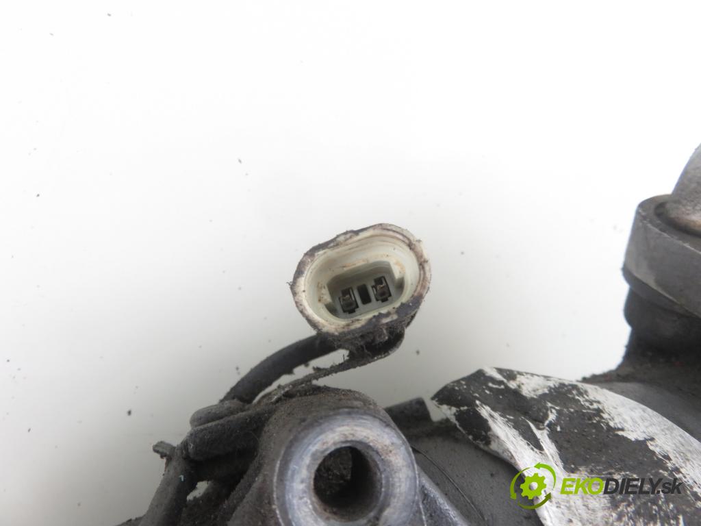 OPEL MERIVA A nadwozie wielkoprzestrzenne (MPV) (X03) MINIVAN 2005 74,00 1.6 16V - Z 16 XE 1598,00 KOMPRESOR: klimatizácie  (Kompresory klimatizácie)