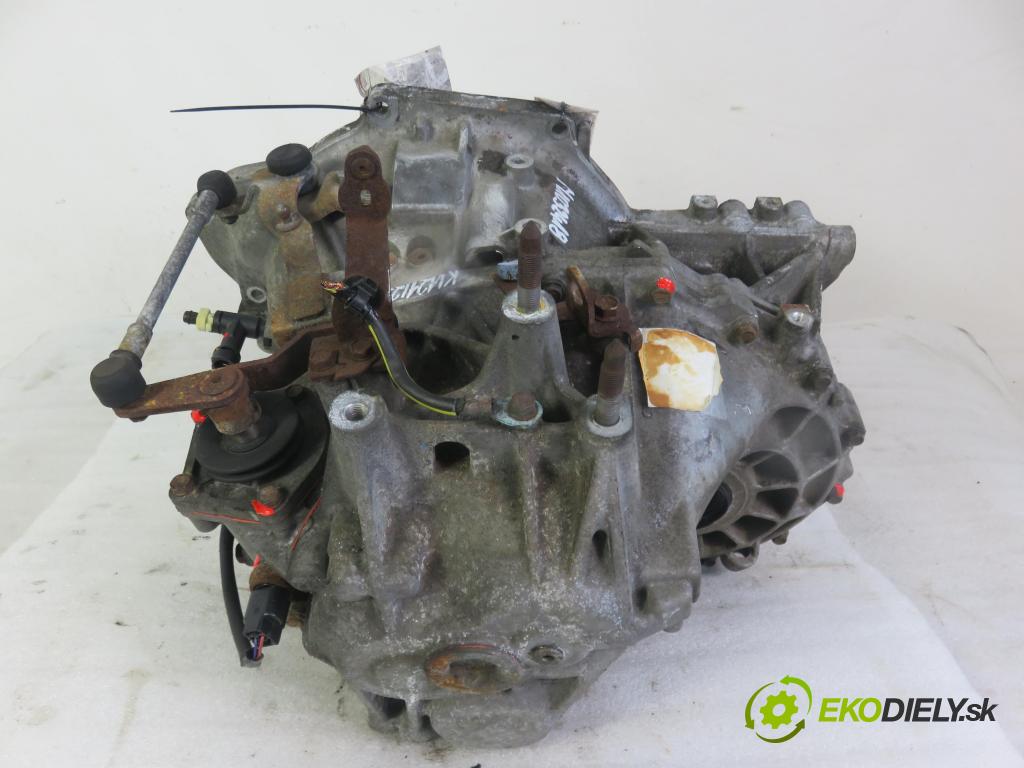 MITSUBISHI OUTLANDER II (CW_W) SUV 2008 115,00 2.2 DI-D 156 4WD - 4HN 2179,00 Prevodovka MANUALNA