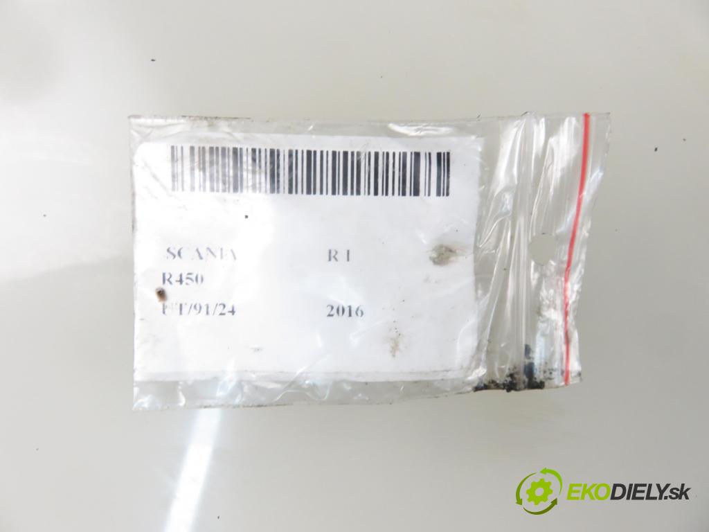 SCANIA R I CIĄGNIK SIODŁOWY 2016 331,00 R450 R6 - DC 13.147 euro6 12742,00 Riadiaca jednotka ADBLUE: F005V00981