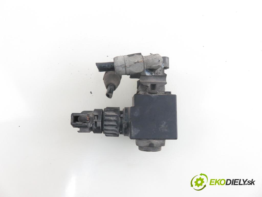 SCANIA R I CIĄGNIK SIODŁOWY 2016 331,00 R450 R6 - DC 13.147 euro6 12742,00 VENTIL: magnetický 9041011 ; 2038655