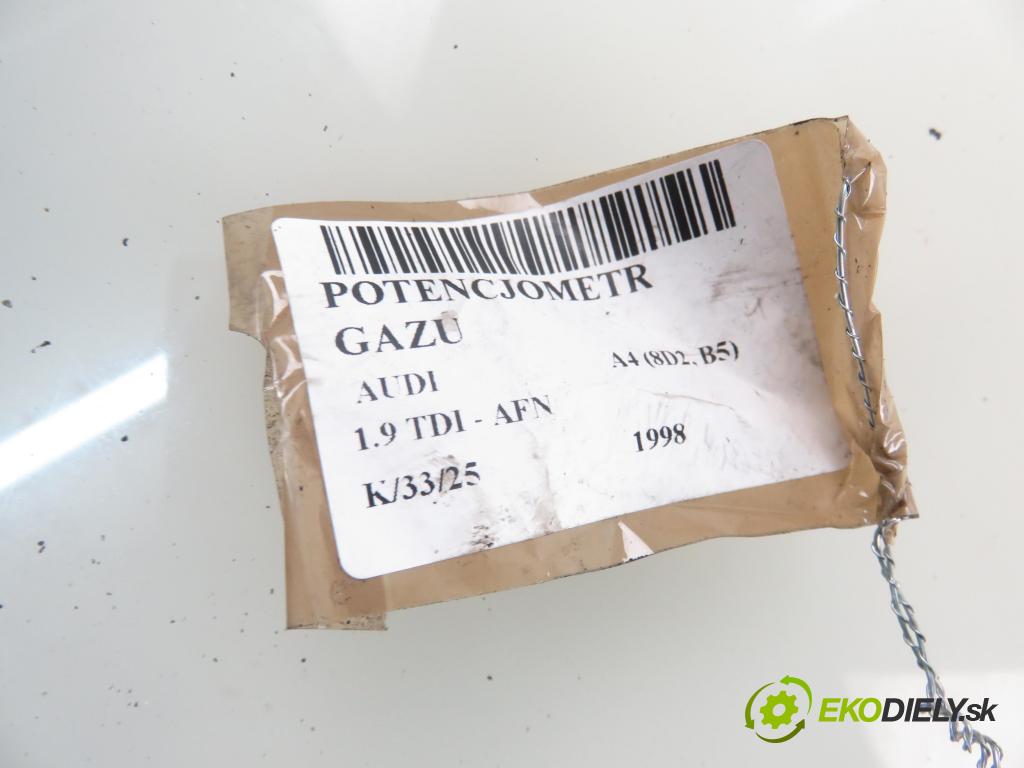AUDI A4 (8D2, B5) SEDAN 1998 81,00 1.9 TDI 110 - AFN 1896,00 Potenciometer plynu 0281002286 ; 028907475AJ (Pedále)