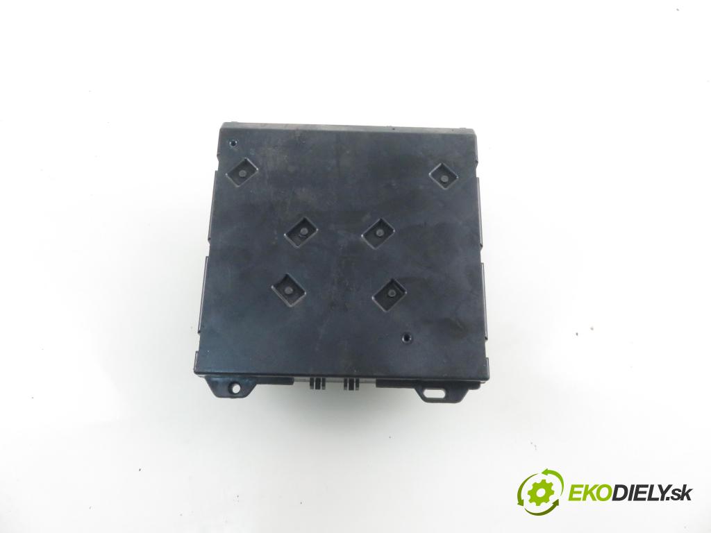 SKODA FABIA II (542) HB 2011 44,00 1.2 - CHFA 1198,00 MODUL komfortu 6R7937085C