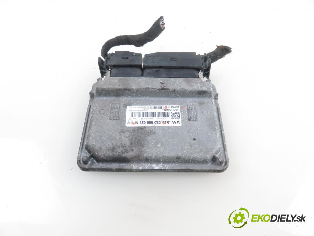 SKODA FABIA II (542) HB 2011 44,00 1.2 - CHFA 1198,00 Riadiaca jednotka Motor 03D906023M ; 5WP40911