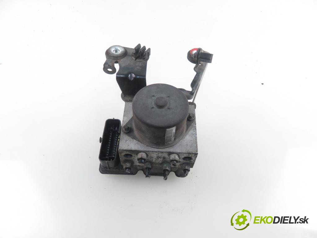 FORD S-MAX (WA6) MINIVAN 2006 103,00 2.0 TDCi - UFWA 1997,00 Pumpa ABS 6G912M110AJ (Pumpy ABS)