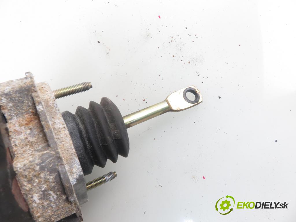 BMW 3 (E46) SEDAN 1999 100,00 320 d 136 - M47 D20 (204D1) 1951,00 Posilovač 03786201014 ; 1164442 ; 1164442F (Servočerpadlá, pumpy riadenia)