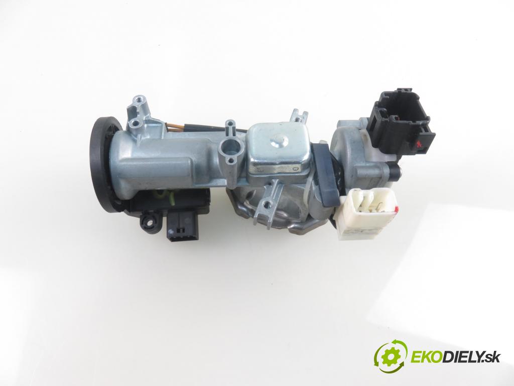 FIAT SEDICI (189_) CROSSOVER 2007 88,00 1.9 D Multijet - D19AA 1910,00 spinačka 3397062J10 (Spínacie skrinky a kľúče)