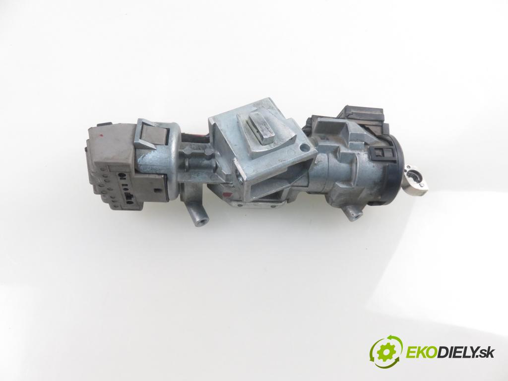 FORD S-MAX (WA6) MINIVAN 2006 103,00 2.0 TDCi - UFWA 1997,00 spinačka 3M513F880AC (Spínacia skrinka)