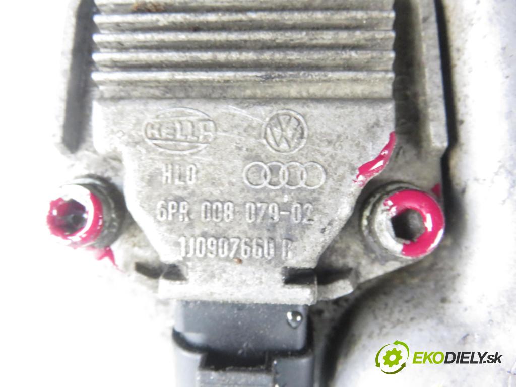 VW BORA (1J2) SEDAN 2001 77,00 1.6 16V - AZD 1598,00 vana olejová 030103603Q (Olejové vany)