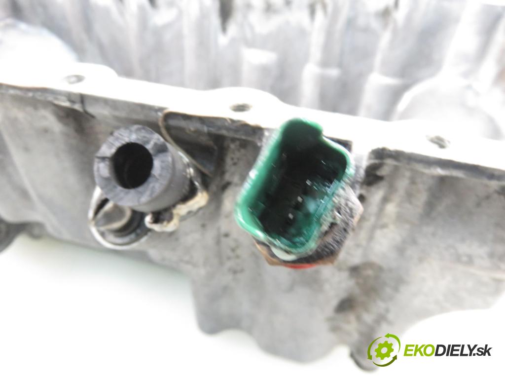 PEUGEOT 607 (9D, 9U) SEDAN 2003 98,00 2.2 HDI - 4HX (DW12TED4/FAP) 2179,00 vana olejová 9637605380 (Olejové vany)