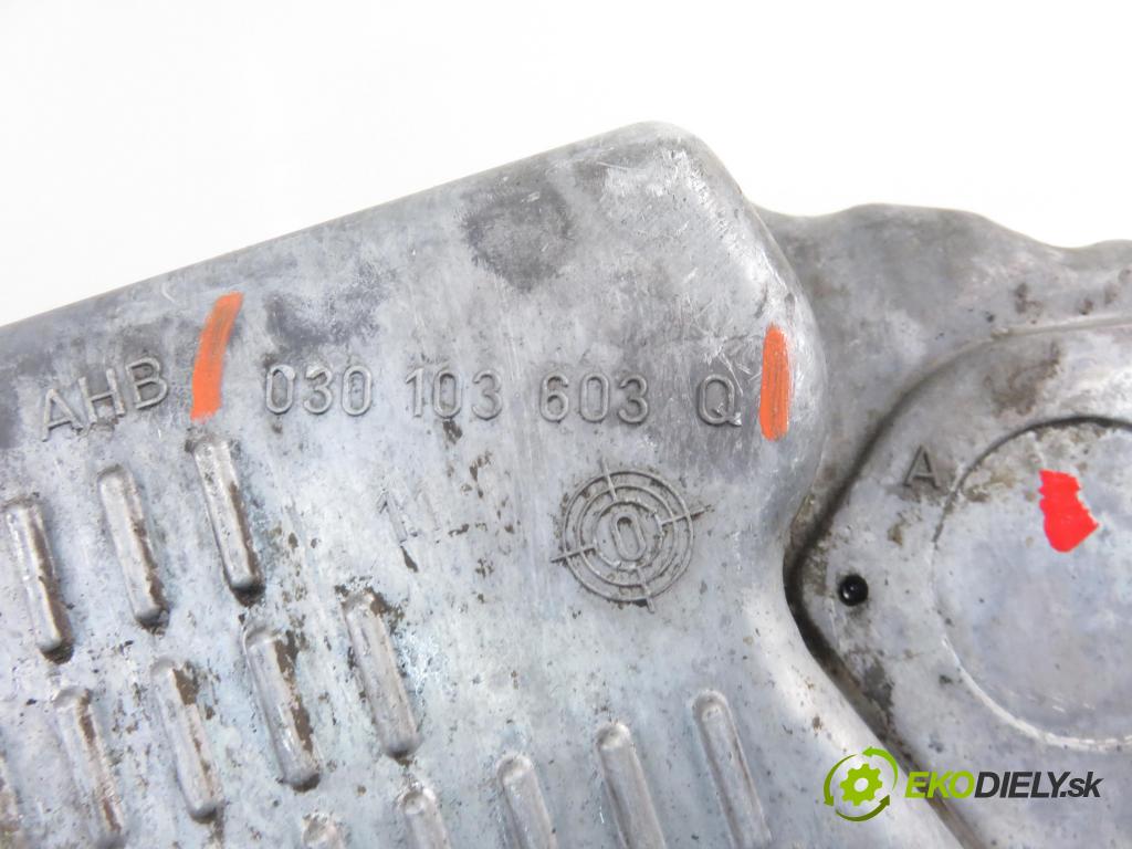 SEAT LEON (1M1) HB 2001 77,00 1.6 16 V - AUS 1598,00 vana olejová 030103603Q (Olejové vany)