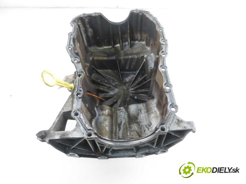 RENAULT CLIO II (BB_, CB_) HB 2000 70,00 1.4 16V 95 - K4J 712 1390,00 vana olejová  (Olejové vany)