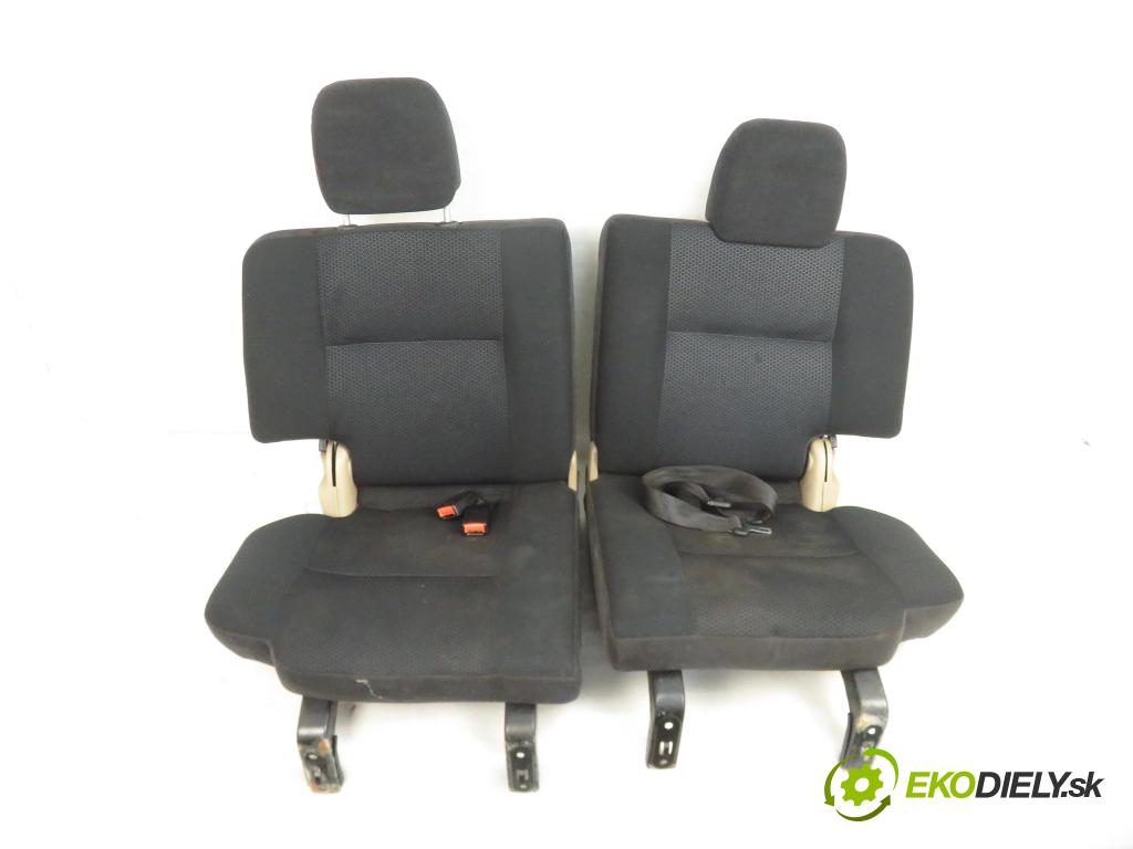 NISSAN TERRANO II (R20) TERENOWY 2002 92,00 2.7 TDi 4WD 125 - TD27TI 2664,00 Sedadlá, sedačky