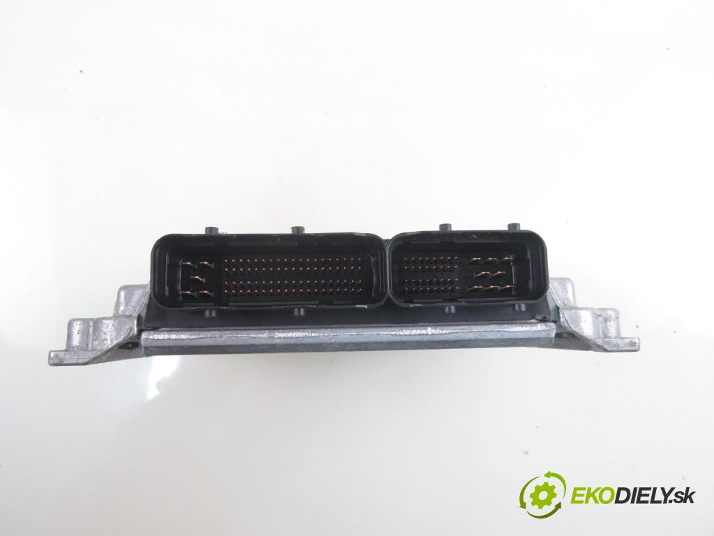 CITROEN JUMPER Skrzynia (244) FURGON 2003 62,00 2.0 HDi - RHV (DW10TD) 1997,00 Riadiaca jednotka Motor 0281010346 ; 9646138580