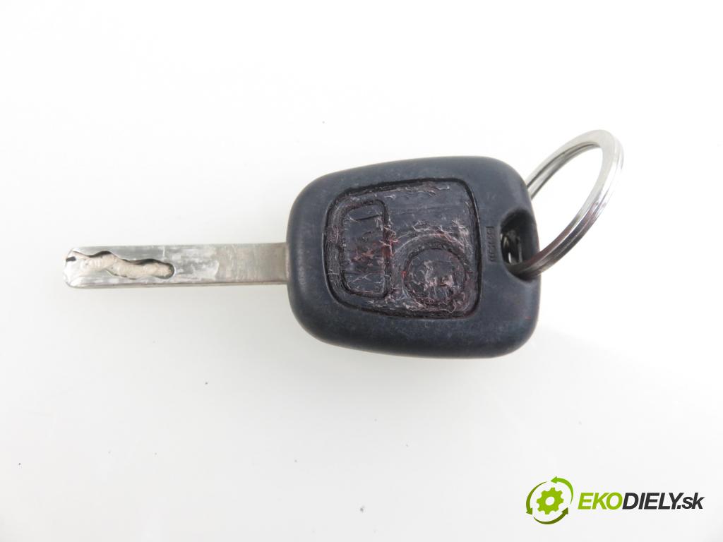 CITROEN C1 (PM_, PN_) HB 2006 50,00 1.0 12V R3 68 - 1KR-FE 998,00 spinačka 12631 (Spínacie skrinky a kľúče)