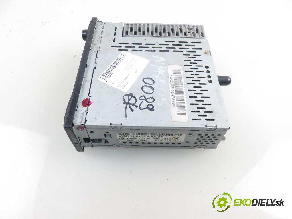 VW PASSAT B5.5 Variant (3B6) KOMBI 2002 96,00 1.9 TDI 4motion - AVF 1896,00 RADIO Modul 1J0035186D