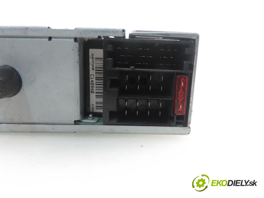 VW PASSAT B5.5 Variant (3B6) KOMBI 2002 96,00 1.9 TDI 4motion - AVF 1896,00 RADIO Modul 1J0035186D