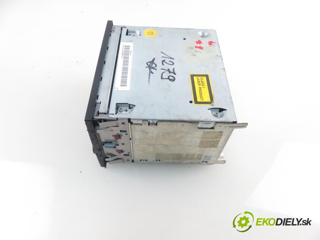 VW POLO (9N_) HB 2003 47,00 1.9 SDI - ASY 1896,00 RADIO CD