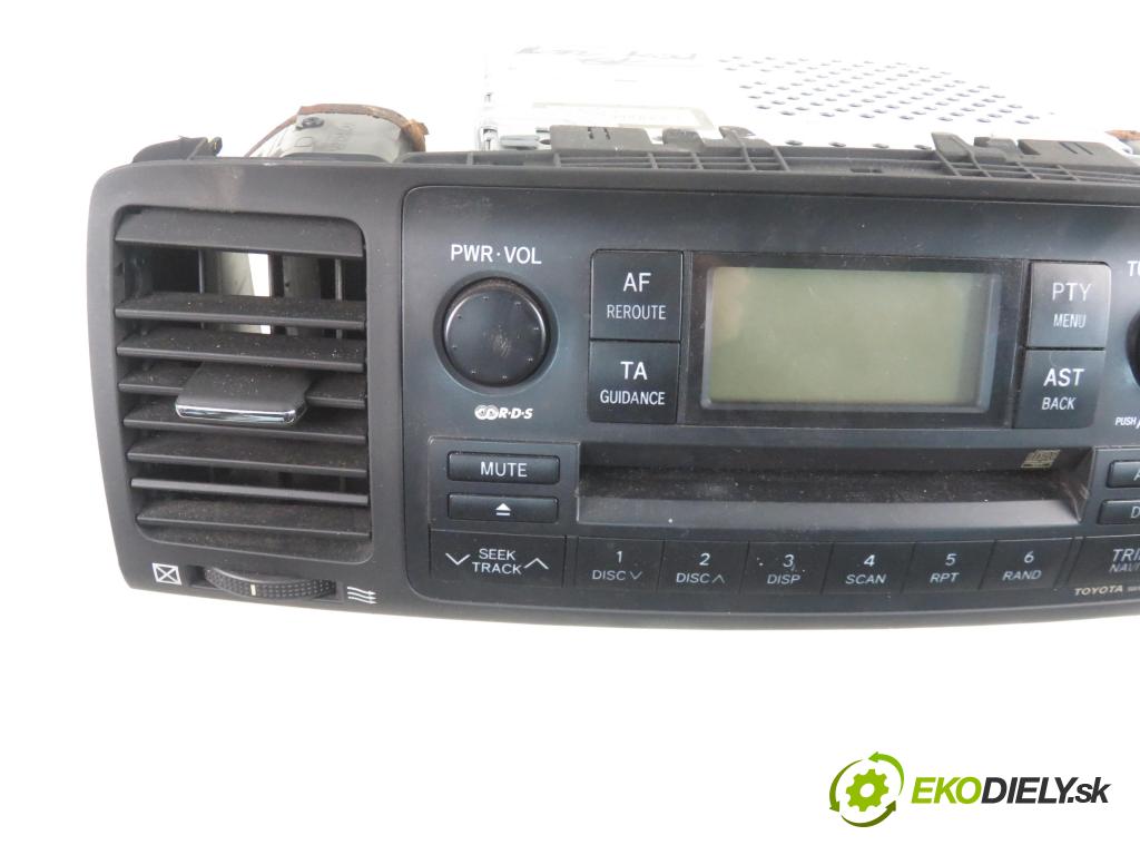 TOYOTA COROLLA (_E12_) HB 2005 66,00 1.4 D-4D 90 - 1ND-TV 1364,00 RADIO CD 8612012880