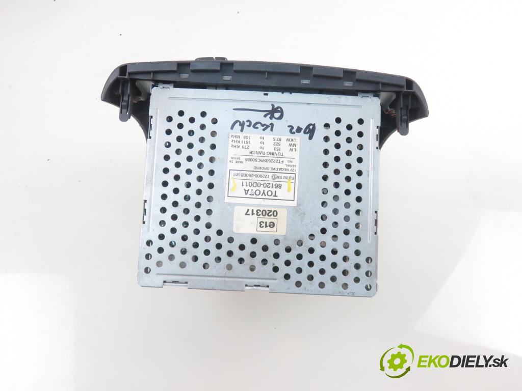 TOYOTA YARIS (_P1_) HB 2002 50,00 1.0 VVT- i 68 - 1SZ-FE 998,00 RADIO Modul 861200D011