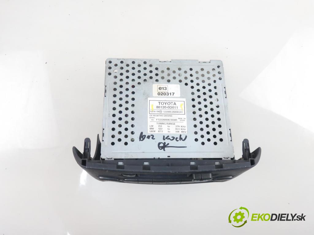 TOYOTA YARIS (_P1_) HB 2002 50,00 1.0 VVT- i 68 - 1SZ-FE 998,00 RADIO Modul 861200D011