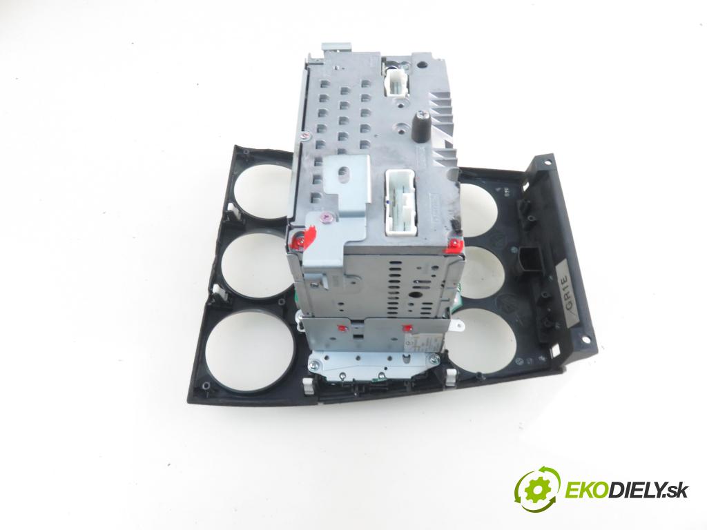 MAZDA 6 Station Wagon (GY) KOMBI 2006 105,00 2.0 DI 143 - RF7J 1998,00 RADIO CD GP9E66DSX