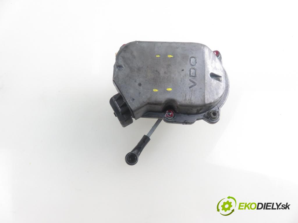 AUDI A6 (4F2, C6) SEDAN 2004 165,00 3.0 TDI quattro - BMK 2967,00 Nastavovač turba A2C53022954 ; 059129086 (Ostatné)