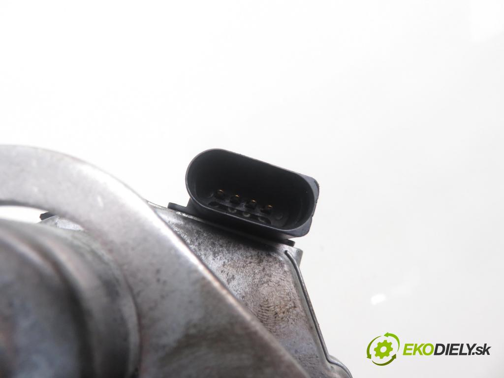 AUDI A6 (4F2, C6) SEDAN 2004 165,00 3.0 TDI quattro - BMK 2967,00 Nastavovač turba 059145725J ; A2C53308523 (Ostatné)