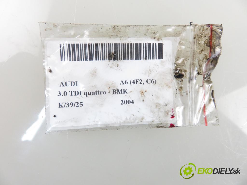 AUDI A6 (4F2, C6) SEDAN 2004 165,00 3.0 TDI quattro - BMK 2967,00 vstrekovač 059130277Q ; 0445115004 (Vstrekovače)