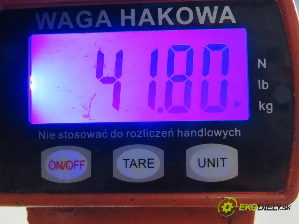 FORD FIESTA VI (CB1,CCN) HB 2009 50,00 1.4 TDCi 68 8V - F6JD 1399,00 výztuha zadní část ABS