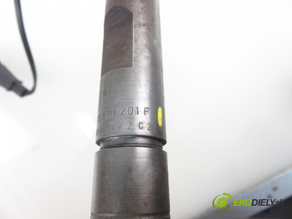 AUDI A3 (8L1) HB 1997 66,00 1.9 TDI - AGR 1896,00 vstřikovací ventily 038130201F ; 038130201G (Vstřikovací ventily)