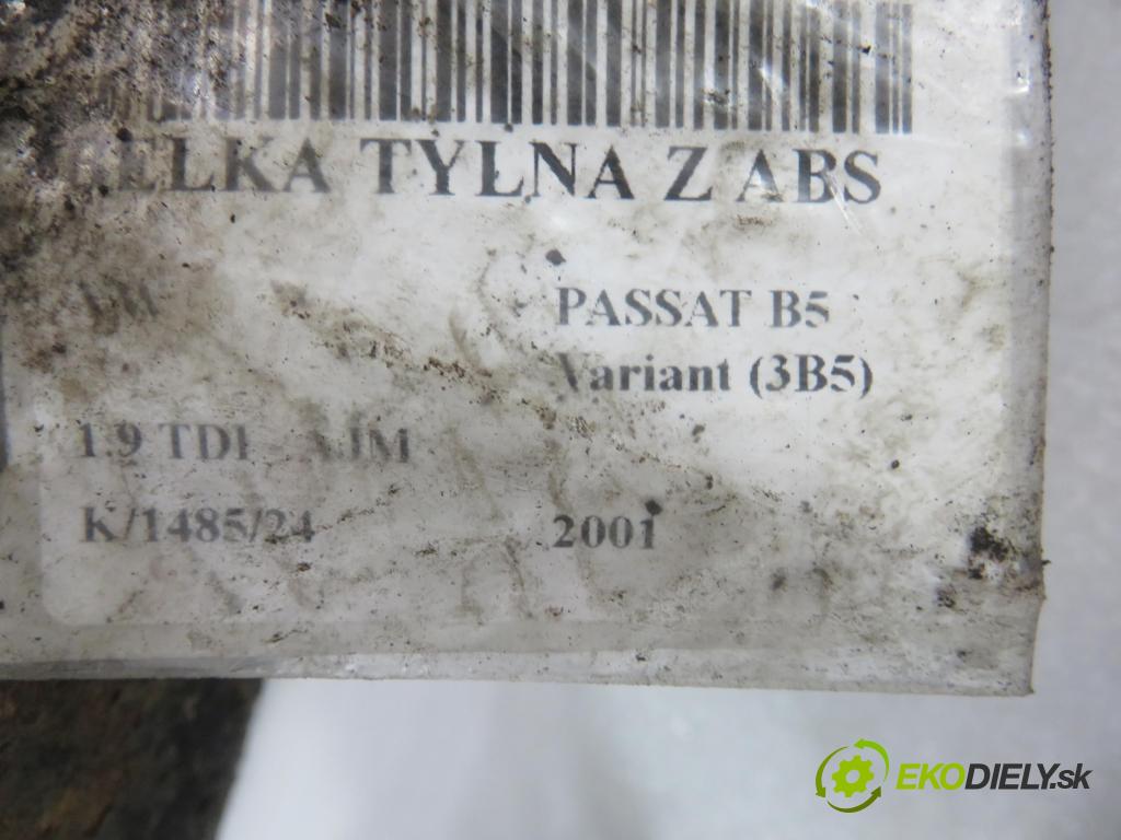 VW PASSAT B5 Variant (3B5) KOMBI 2001 85,00 1.9 TDI - AJM 1896,00 výztuha zadní část ABS