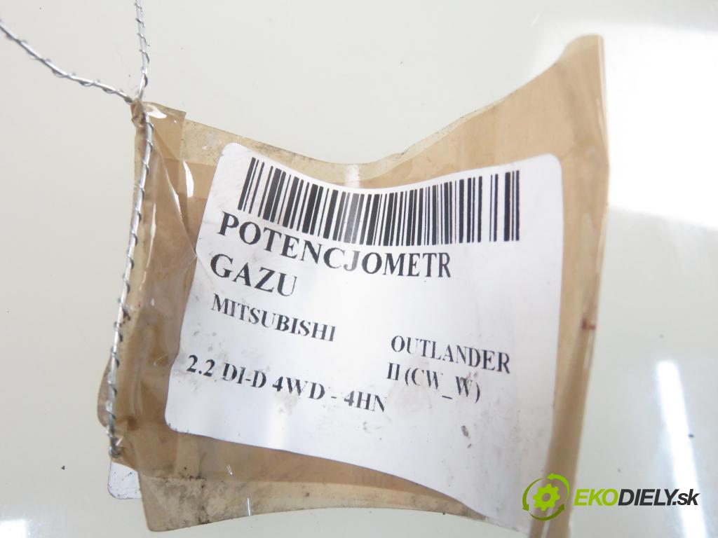 MITSUBISHI OUTLANDER II (CW_W) SUV 2008 115,00 2.2 DI-D 156 4WD - 4HN 2179,00 Potenciometer plynu MN101544 (Pedál)