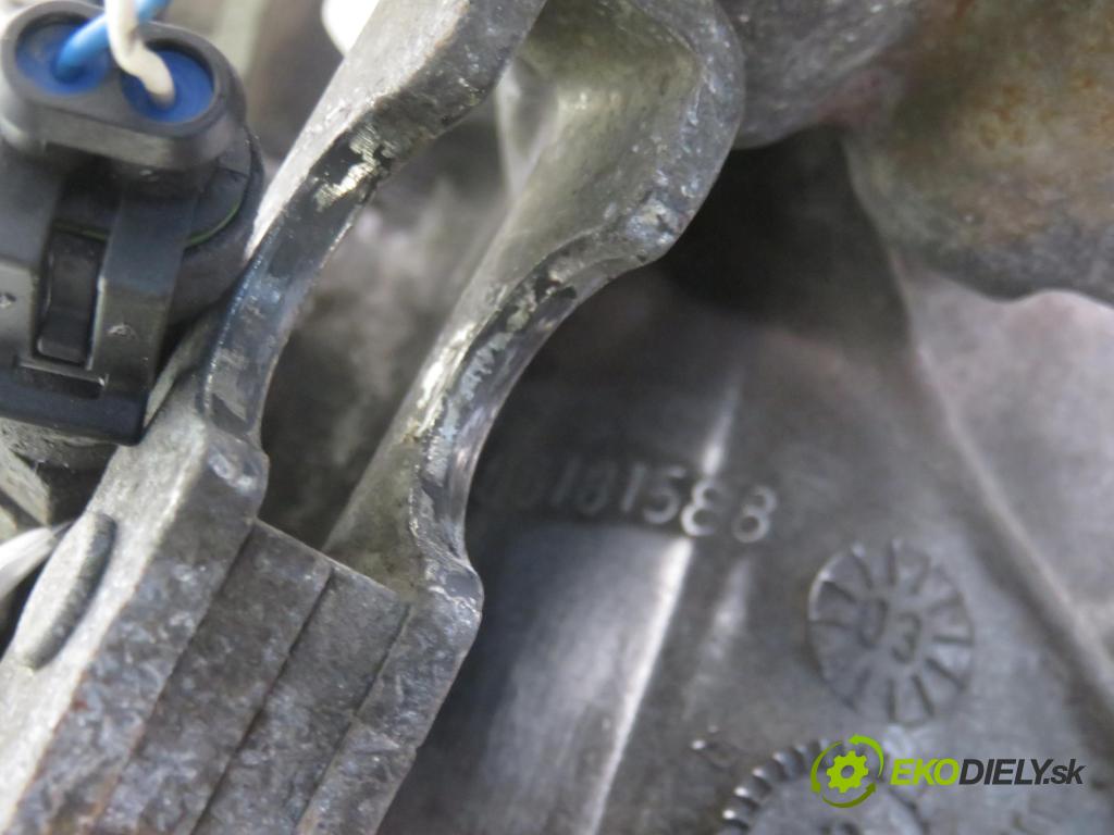 FIAT PANDA (169_) HB 2003 40,00 1.1 54 - 187 A1.000 1108,00 Prevodovka MANUALNA 55181588