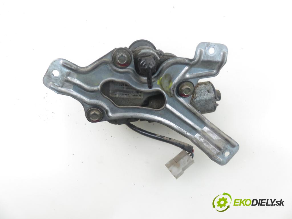MERCEDES-BENZ VITO Skrzynia (638) FURGON 2000 72,00 110 D 2.3 (638.074, 638.078) - OM 601.970 2299,00 motorek stěrače ZADNÍ: