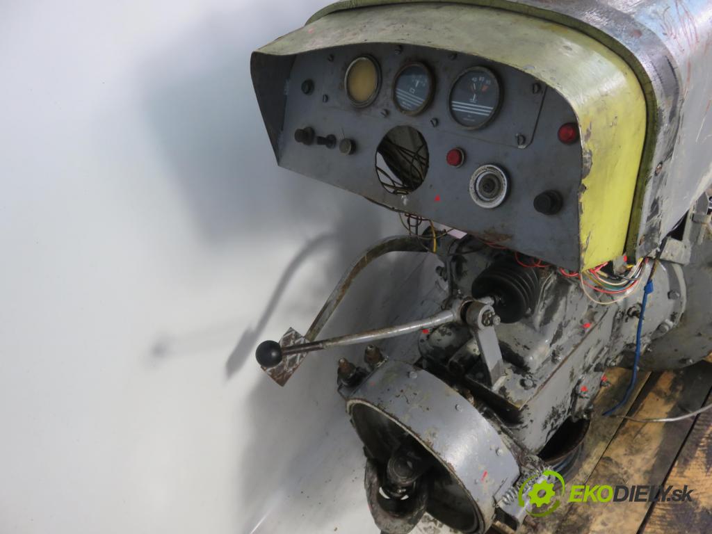SAM TRAKTOR - 1990 27,00 ANDORIA S-322 3620,00 Motor DIESEL S322