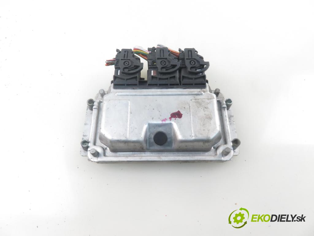 CITROEN XSARA PICASSO (N68) MINIVAN 2000 70,00 1.6 - NFV (TU5JP) 1587,00 Riadiaca jednotka Motor 9653492280 ; 0261206633 ; 9637839580