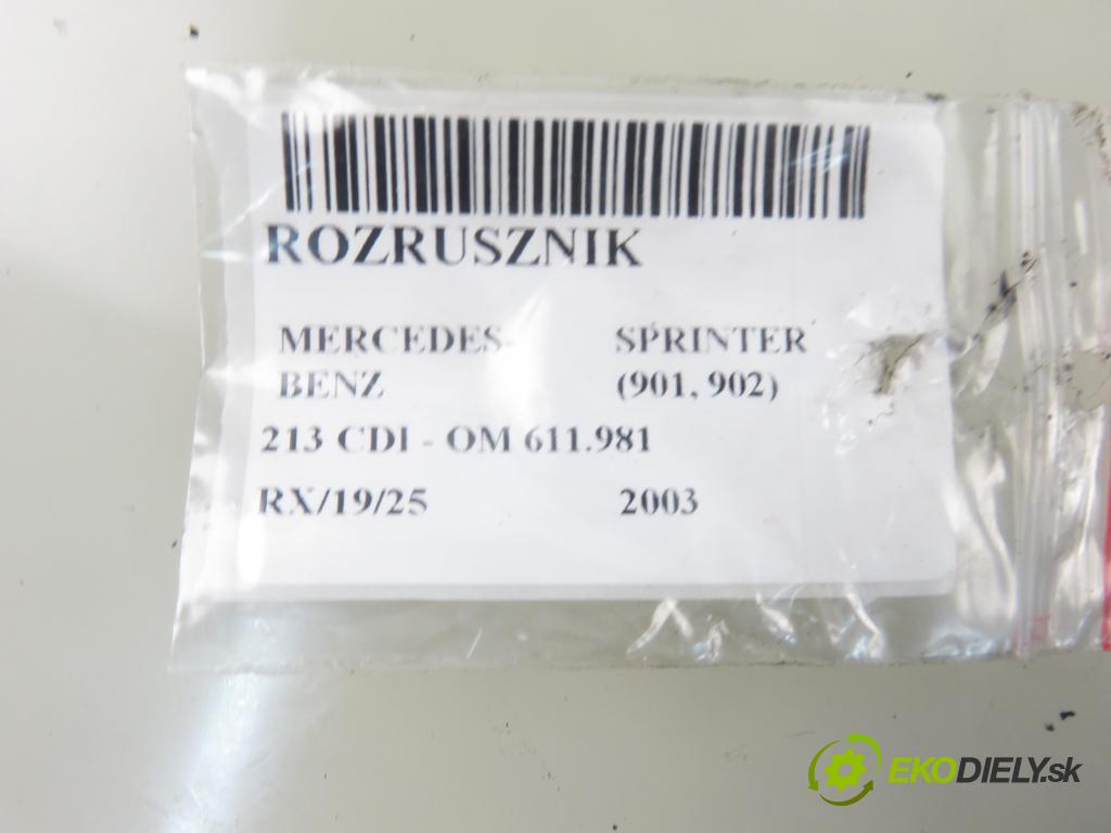 MERCEDES-BENZ SPRINTER 2-t Skrzynia(901, 902) FURGON 2001 0,00 213 CDI - OM 611.981 2148,00 Štartér S0026 (Štartéry)